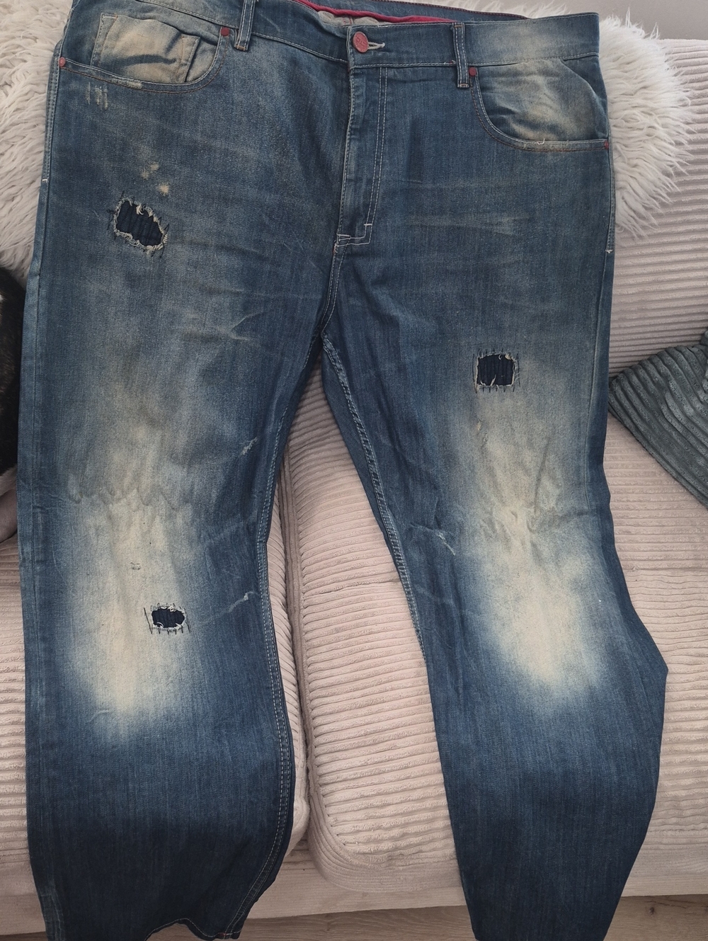 Jordan Craig Men's Distressed Dark Blue Washed Jeans